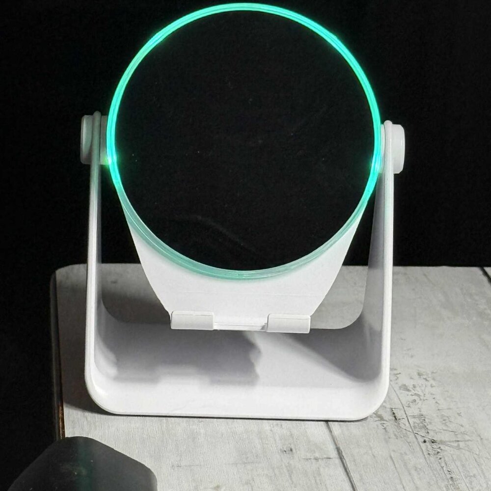 5 in 1 Bluetooth Speaker, 360° Rotation Cell Phone Stand! - Picture 4 of 9